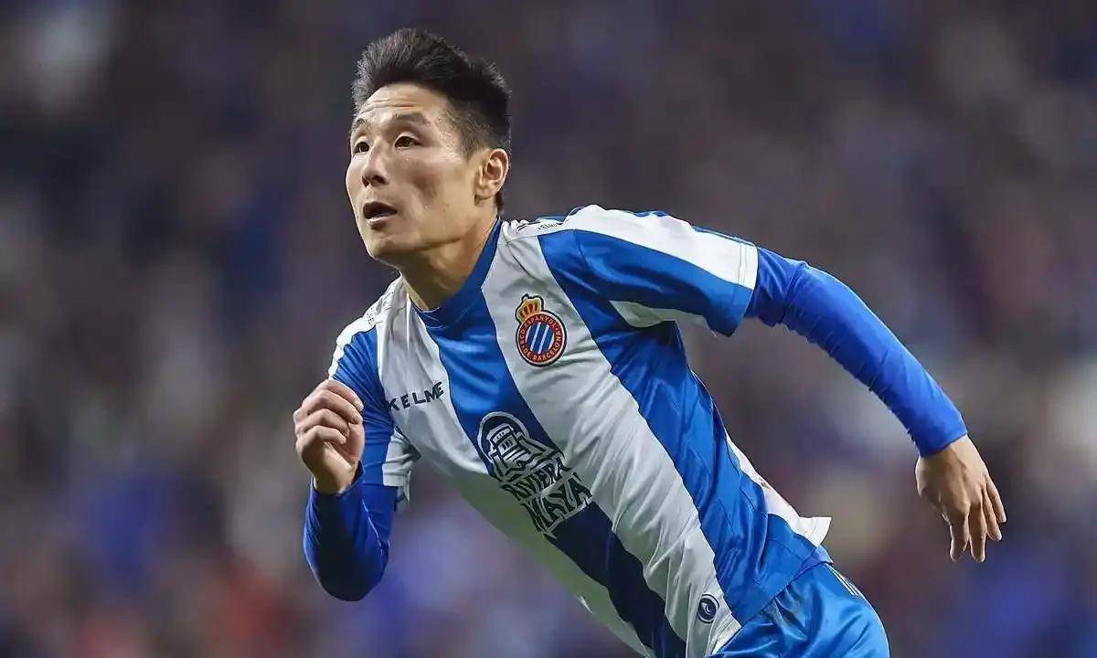 250万欧！重庆铜梁龙租借“欧冠第一快马”，状态不佳引投资质疑